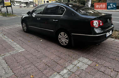 Седан Volkswagen Passat 2006 в Києві
