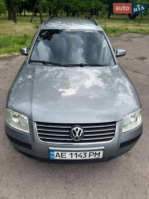 Універсал Volkswagen Passat 2003 в 