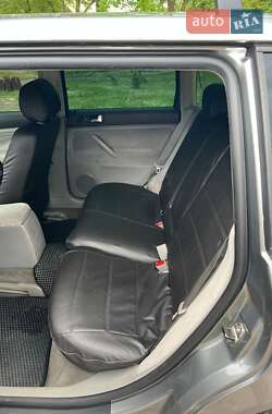 Універсал Volkswagen Passat 2003 в 