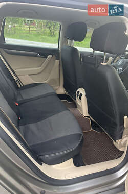 Универсал Volkswagen Passat 2013 в 