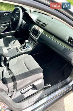 Универсал Volkswagen Passat 2007 в 