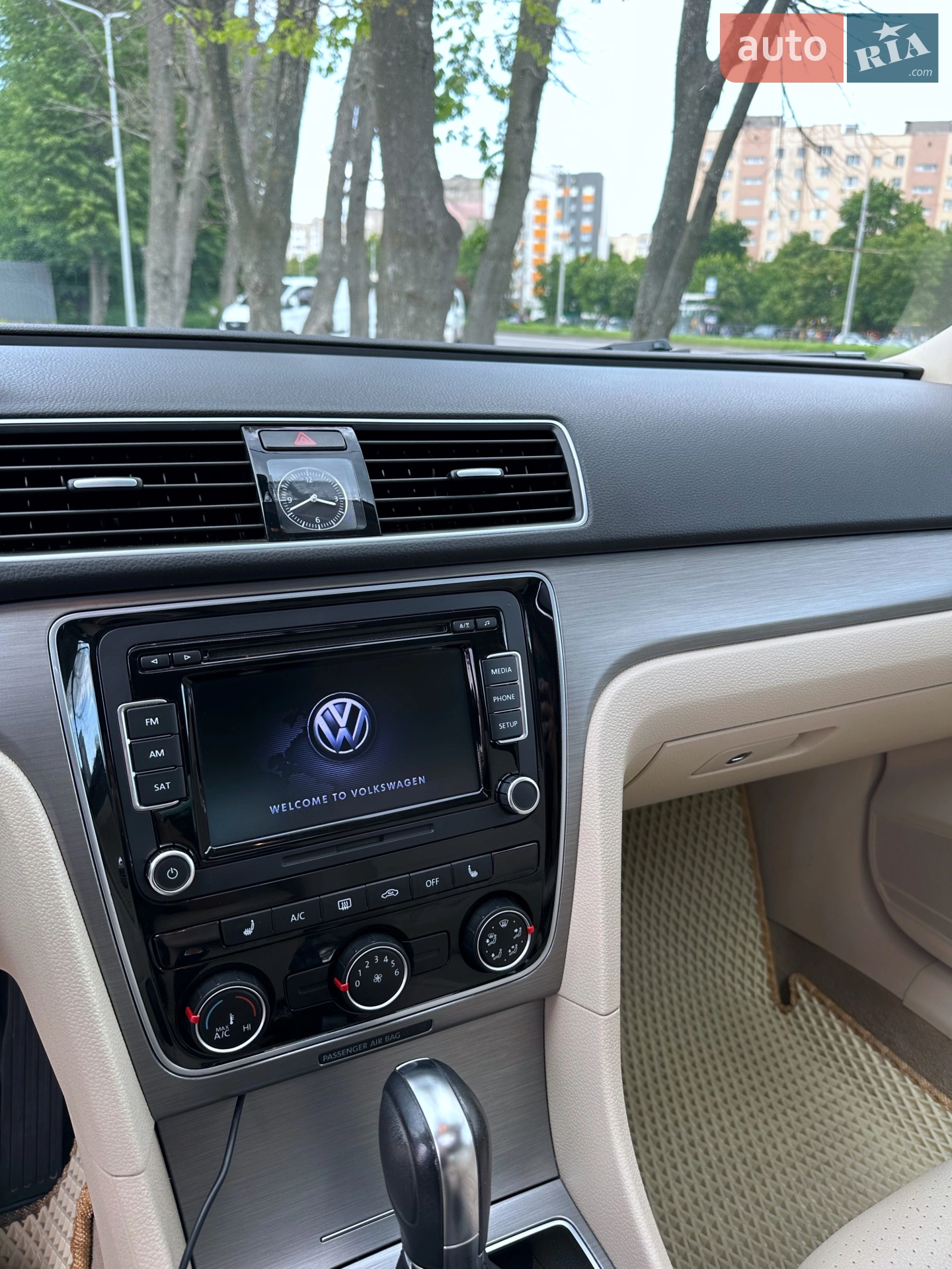 2014 Volkswagen Passat - мініатюра 25