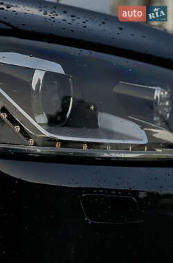 Универсал Volkswagen Passat 2012 в 