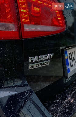 Универсал Volkswagen Passat 2012 в 