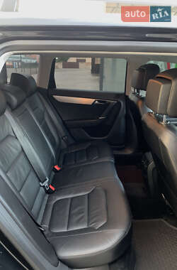 Универсал Volkswagen Passat 2012 в 