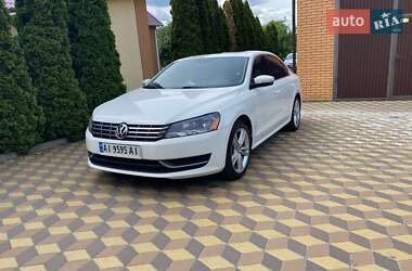 Седан Volkswagen Passat 2014 в Киеве