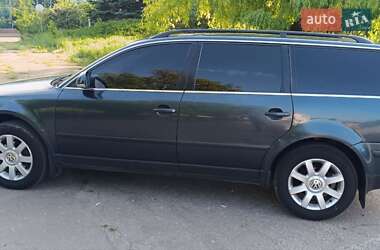 Універсал Volkswagen Passat 2004 в Кропивницькому