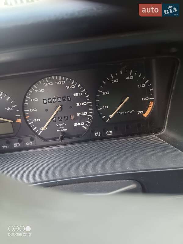 Седан Volkswagen Passat 1988 в Харькове