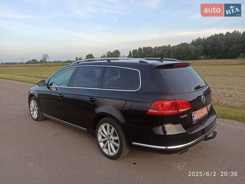 Універсал Volkswagen Passat 2010 в Рівному