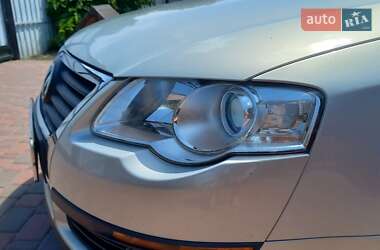 Універсал Volkswagen Passat 2010 в 