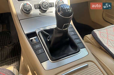 Універсал Volkswagen Passat 2014 в 