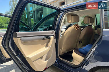 Універсал Volkswagen Passat 2014 в 