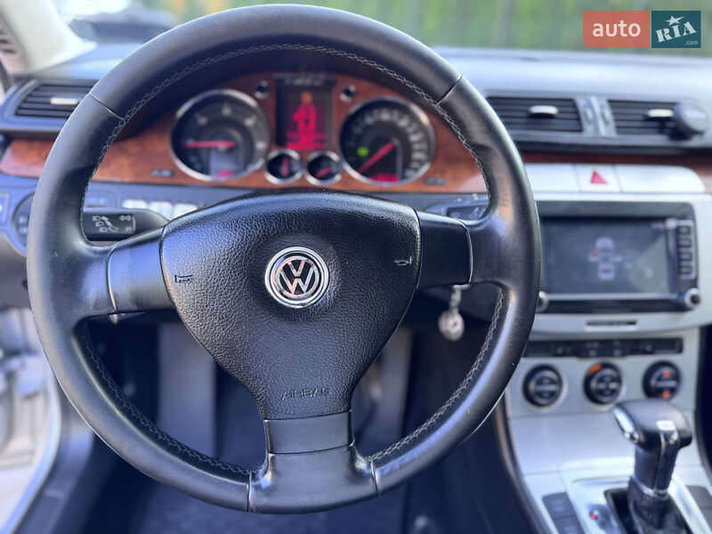 Седан Volkswagen Passat 2008 в Одессе