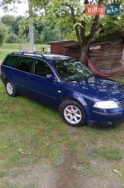 Універсал Volkswagen Passat 2004 в 