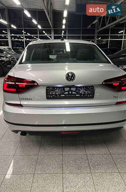 Седан Volkswagen Passat 2018 в 
