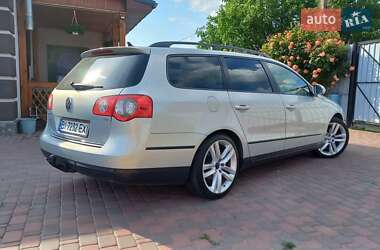 Універсал Volkswagen Passat 2010 в 