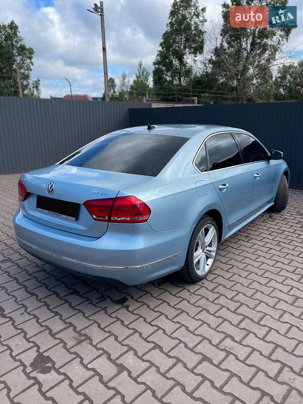 Седан Volkswagen Passat 2012 в Каменец-Подольском