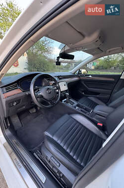 Седан Volkswagen Passat 2018 в 