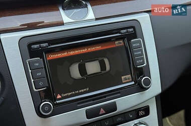 Седан Volkswagen Passat 2013 в 