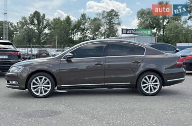 Седан Volkswagen Passat 2013 в 