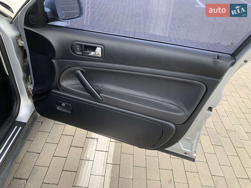 Универсал Volkswagen Passat 2003 в Одессе