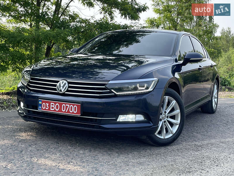 Седан Volkswagen Passat 2015 в Рожище
