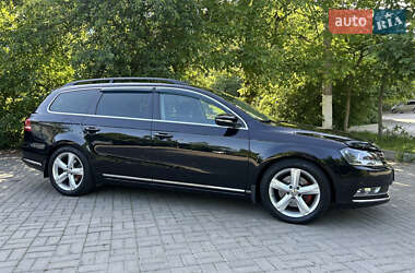 Универсал Volkswagen Passat 2013 в 