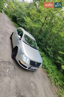 Универсал Volkswagen Passat 2009 в 