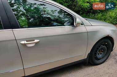 Универсал Volkswagen Passat 2009 в 