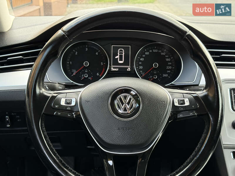 Універсал Volkswagen Passat 2015 в Береговому