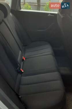 Універсал Volkswagen Passat 2008 в 