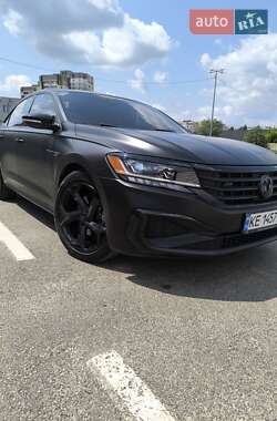 Седан Volkswagen Passat 2020 в Києві