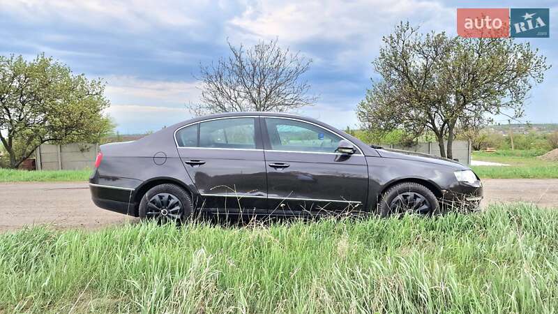 Седан Volkswagen Passat 2006 в Запоріжжі