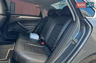 Седан Volkswagen Passat 2016 в 