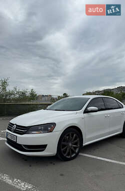 Седан Volkswagen Passat 2014 в 