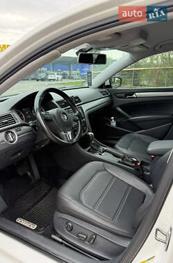 Седан Volkswagen Passat 2014 в 