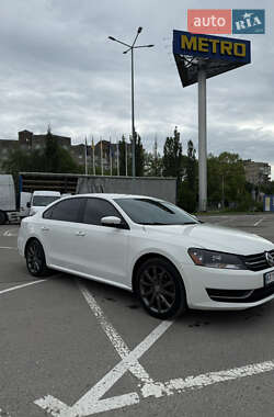 Седан Volkswagen Passat 2014 в 