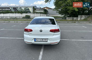 Седан Volkswagen Passat 2018 в 