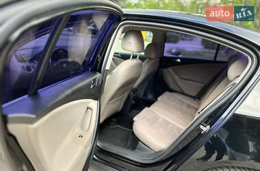 Седан Volkswagen Passat 2008 в 