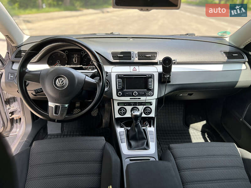 Универсал Volkswagen Passat 2009 в Самборе