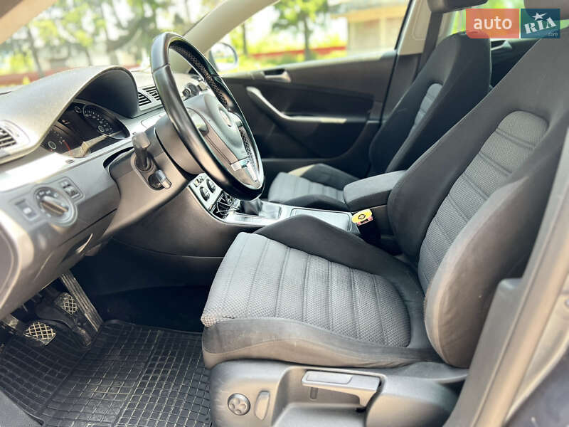 Универсал Volkswagen Passat 2009 в Самборе