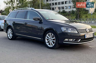 Универсал Volkswagen Passat 2012 в 