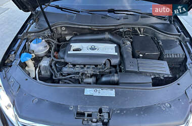 Седан Volkswagen Passat 2012 в 