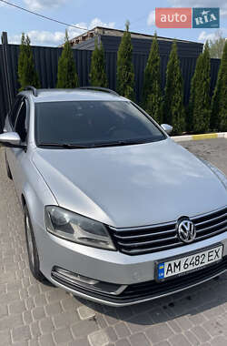 Универсал Volkswagen Passat 2011 в 
