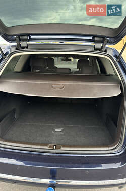 Универсал Volkswagen Passat 2014 в 