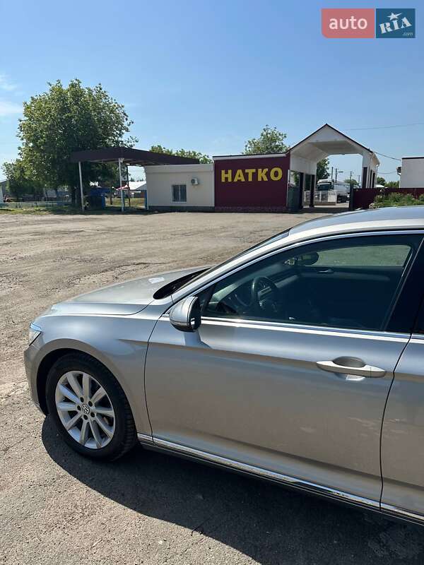 Седан Volkswagen Passat 2017 в Кривом Озере фото 7 Седан Volkswagen Passat 2017 в Кривом Озере