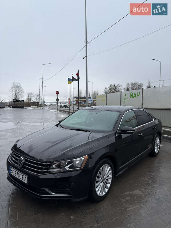 Седан Volkswagen Passat 2016 в Тернополе