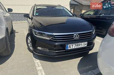 Универсал Volkswagen Passat 2017 в Снятине