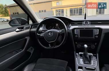 Седан Volkswagen Passat 2015 в 