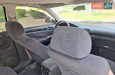 Универсал Volkswagen Passat 2000 в 